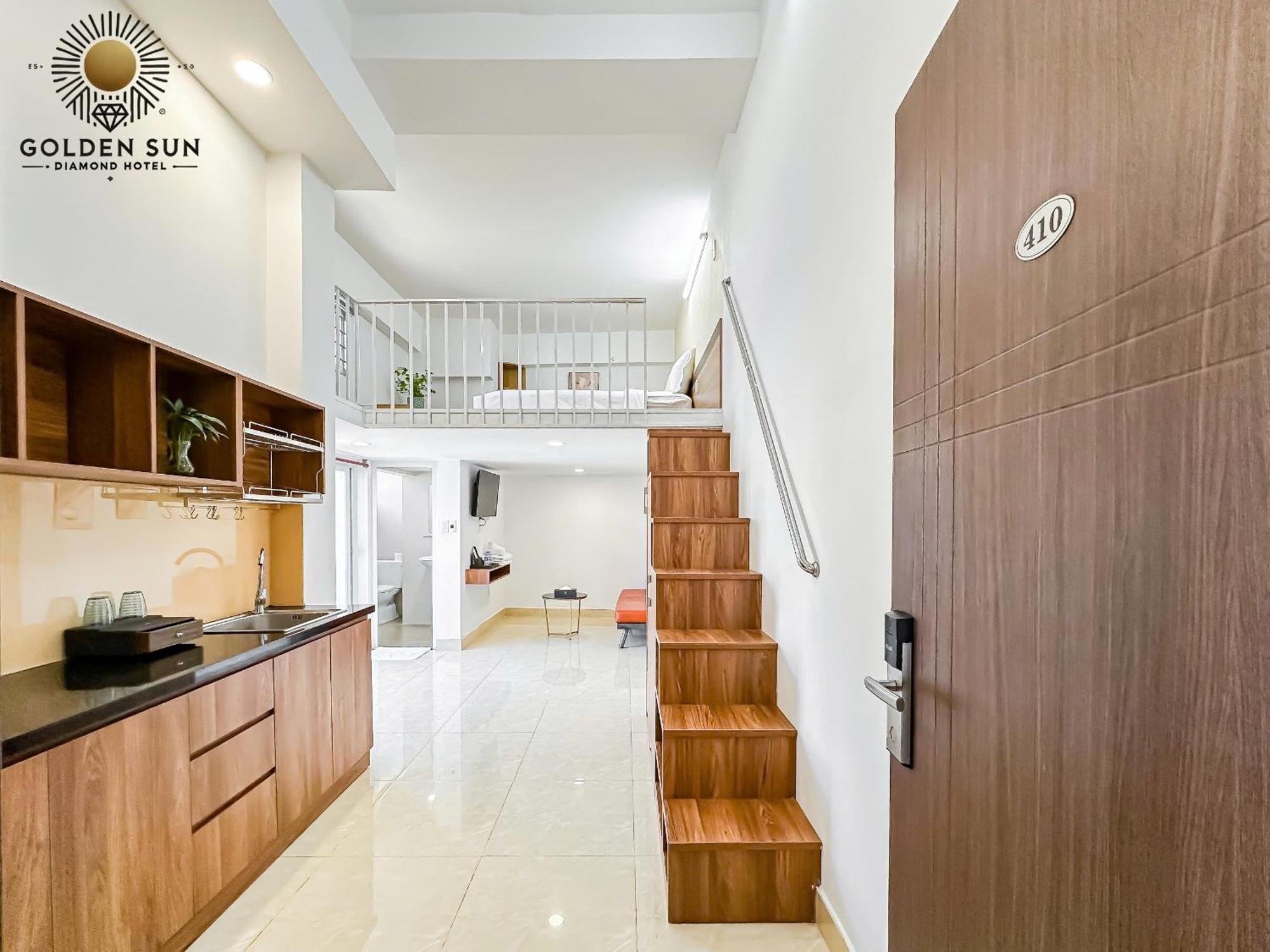 Golden Sun 7 * Ho Chi Minh City